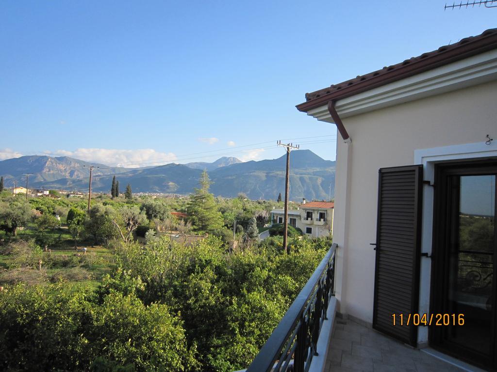 Dimitris Villa Aigio Exterior photo